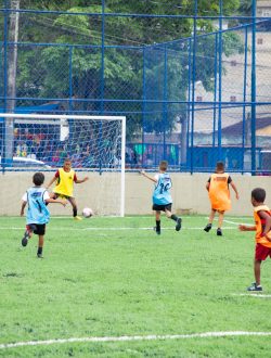 Mesquita tem vagas para atividades esportivas e culturais gratuitas