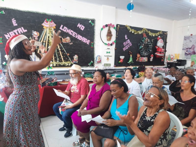 clima-natalino-contagia-o-centro-municipal-de-longevidade-de-mesquita