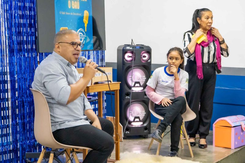 secretario-de-educacao-de-mesquita-e-entrevistado-no-talk-show-estudantil-de-frente-com-o-bau
