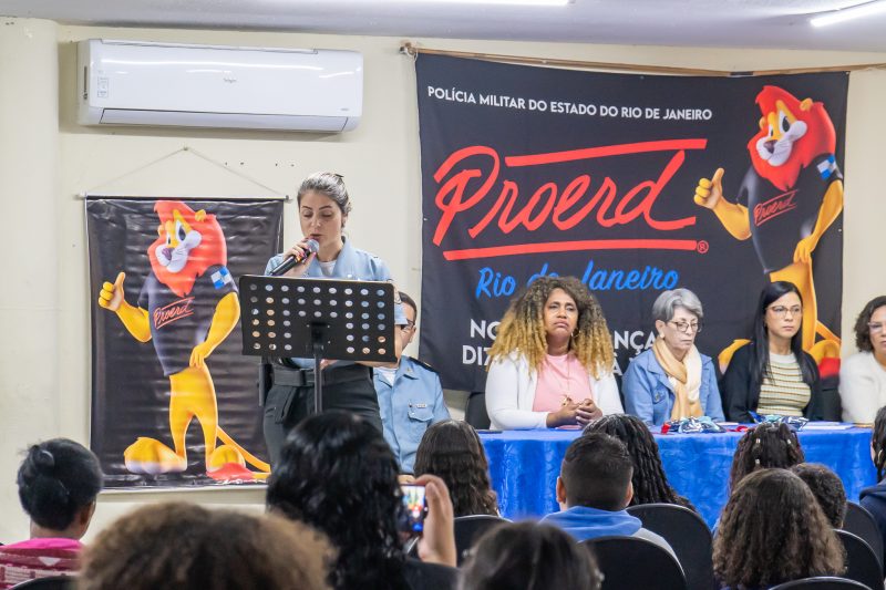 estudantes-de-mesquita-concluem-formacao-do-proerd