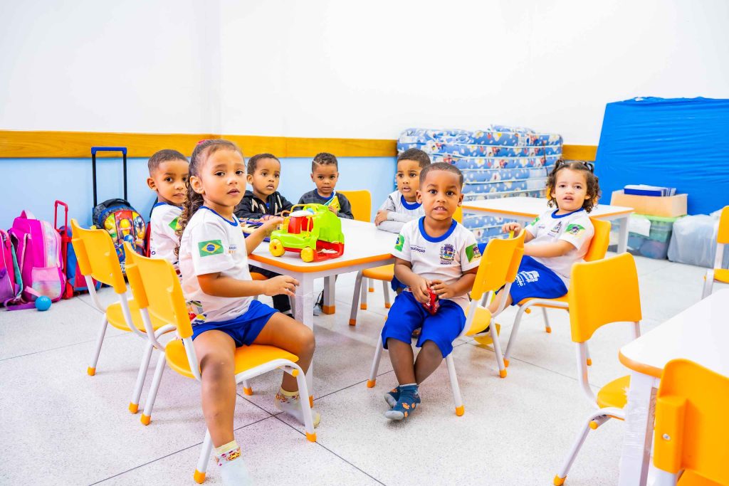 mesquita-inicia-segundo-semestre-letivo-com-novas-unidades-escolares