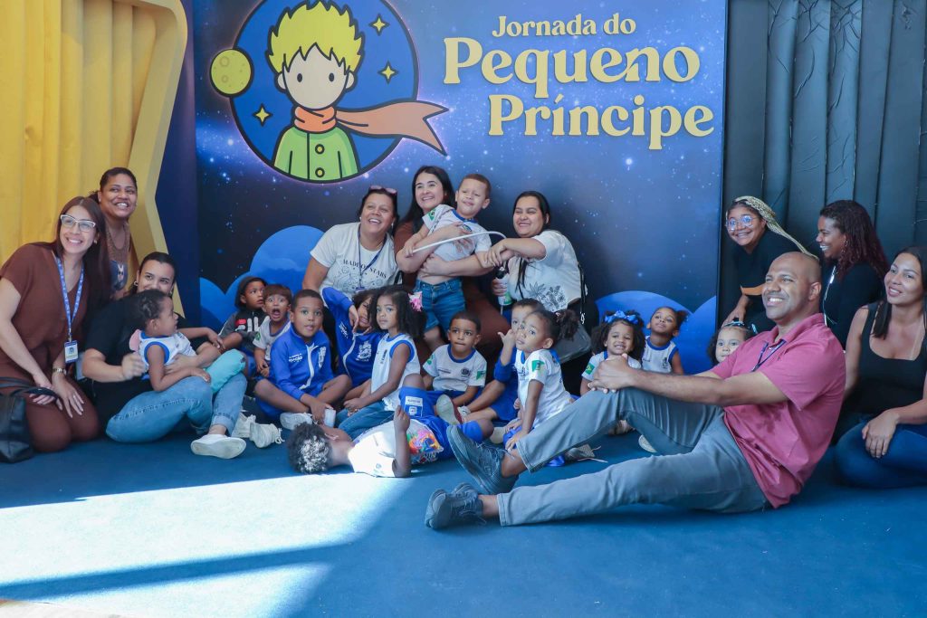 estudantes-de-mesquita-visitam-biblioteca-parque-estadual