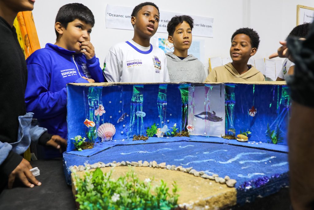 estudantes-apresentam-projetos-em-feira-cientifica-nas-escolas