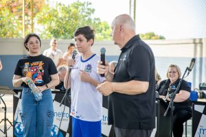 banda-internacional-se-apresenta-em-escolas-de-mesquita