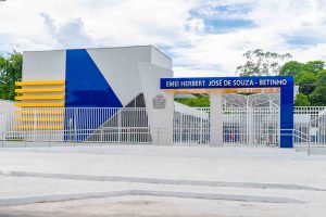 simulados-de-evacuacao-para-incendios-em-escola-recem-inaugurada