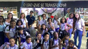 estudantes-de-mesquita-visitam-museu-da-coopama