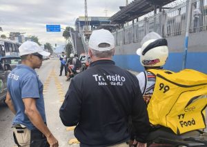 acao-educativa-aborda-perigos-de-conversoes-irregulares-no-transito