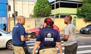 conscientizacao-para-pedestres-e-motoristas-em-mesquita