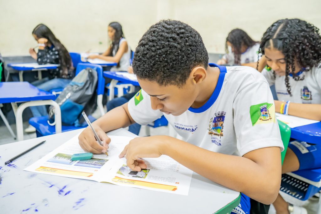 educacao-de-mesquita-registra-participacao-de-peso-no-saeb-2025