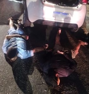 Na noite da última segunda-feira, dia 5 de janeiro, uma ação integrada entre o Centro de Controle Operacional de Mesquita e a Polícia Militar resultou na recuperação de um veículo roubado e na prisão em flagrante de dois suspeitos,