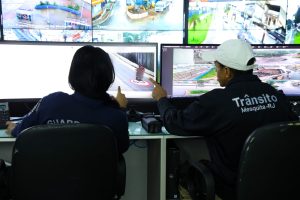 cameras-com-reconhecimento-de-placas-reforcam-o-monitoramento-nas-ruas-de-mesquita