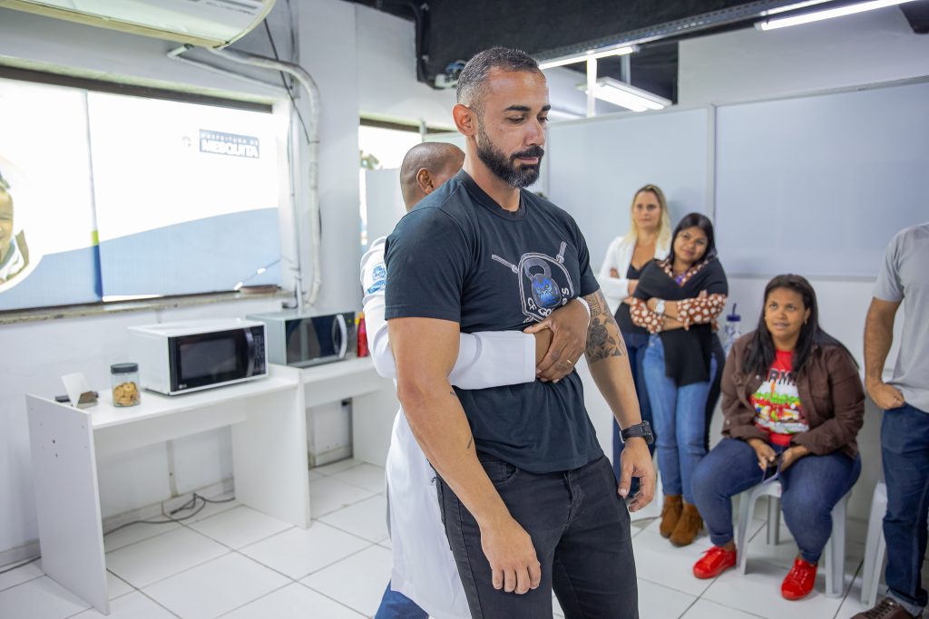 profissionais-da-educacao-de-mesquita-recebem-treinamento-para-primeiros-socorros