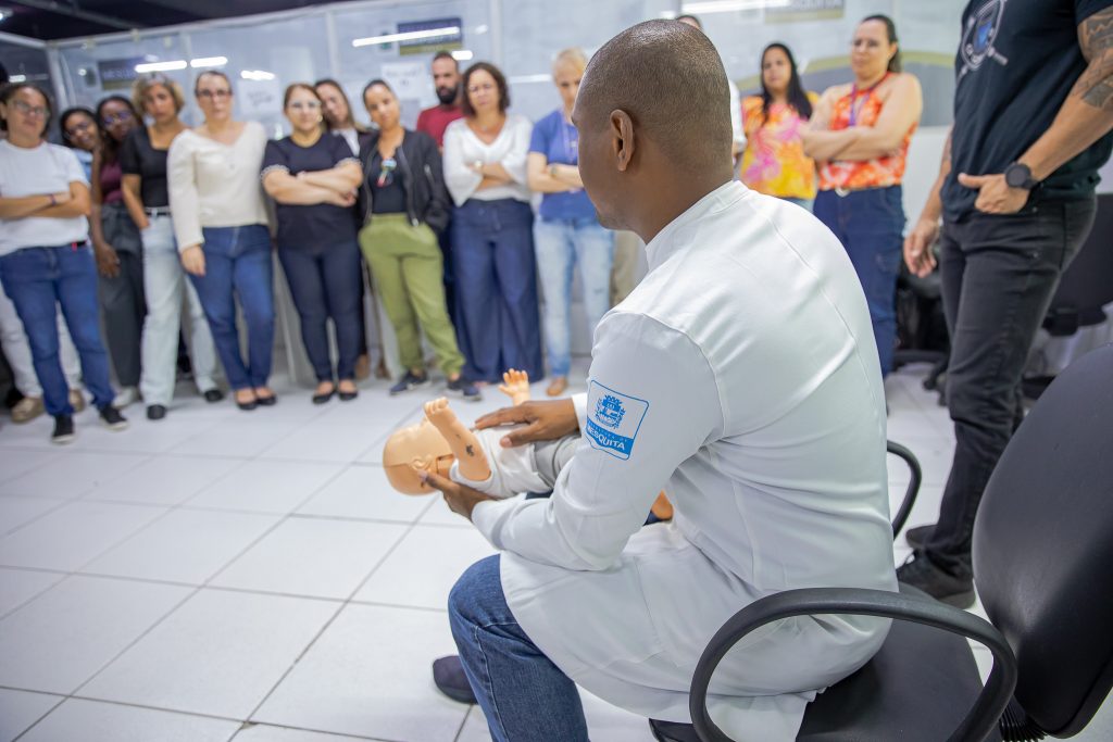 profissionais-da-educacao-de-mesquita-recebem-treinamento-para-primeiros-socorros
