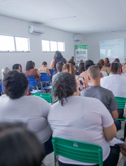 Formação da alimentação escolar em Mesquita reforça boas práticas de coleta seletiva e educação ambiental
