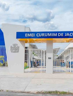 Mesquita oficializa a entrega de mais uma escola de educação infantil
