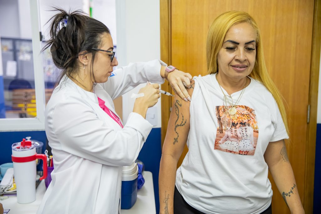 mesquita-inicia-campanha-de-vacinacao-nas-escolas