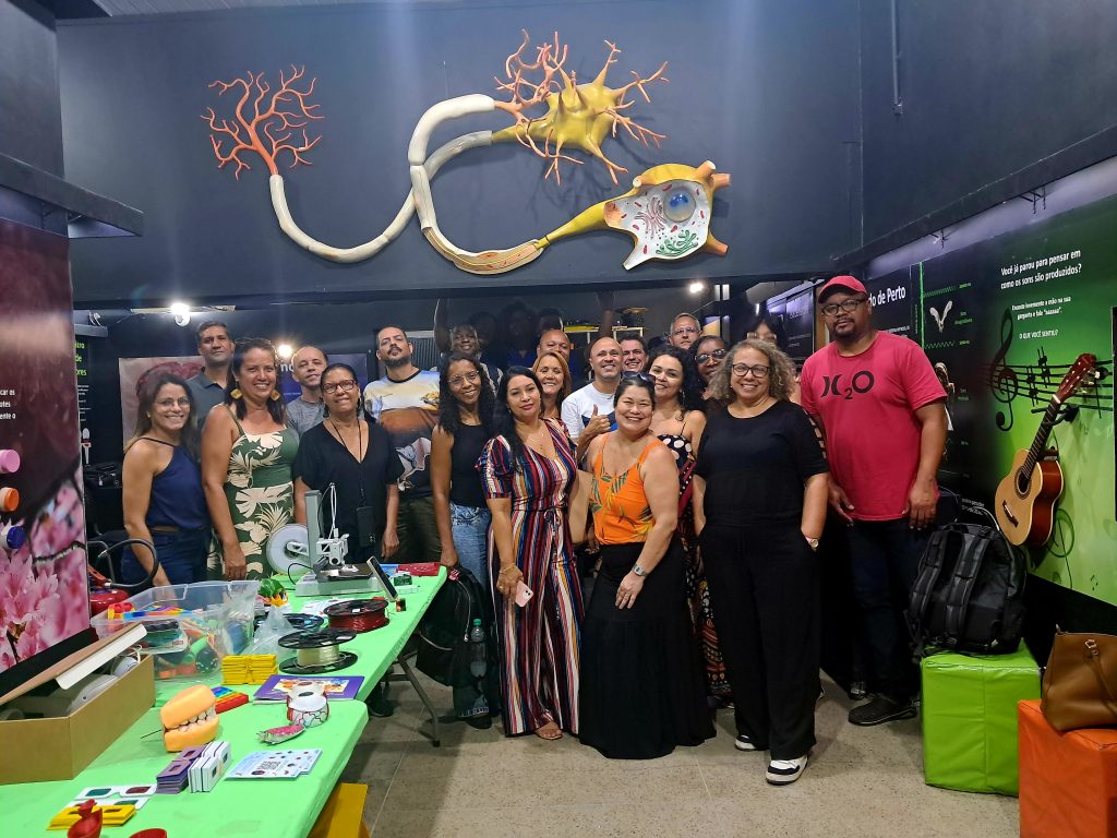 professores-da-educacao-municipal-visitam-ifrj-em-mesquita