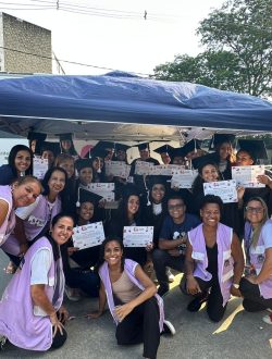 “Mulheres Conectadas” forma 30 alunas em Edson Passos