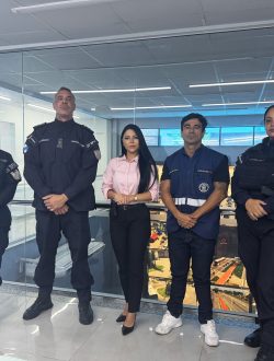 Policiais do 20º Batalhão realizam visita técnica no CCO
