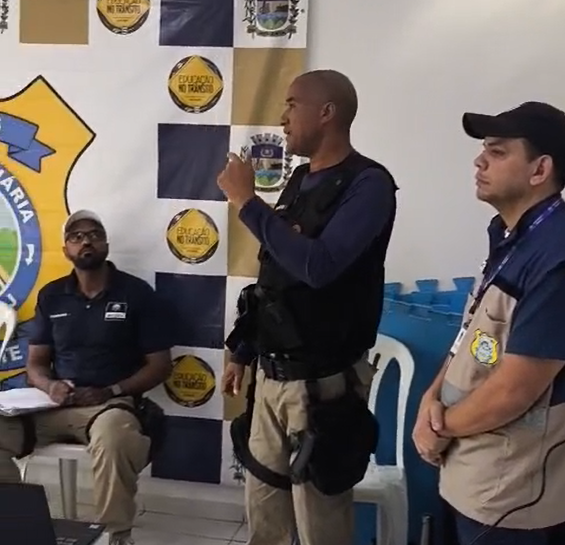 dia-de-capacitacoes-para-agentes-transito-de-mesquita