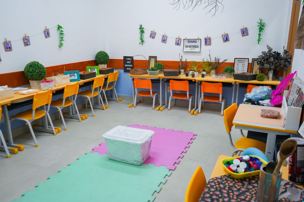 escolas-de-mesquita-promovem-feira-artistica-literaria
