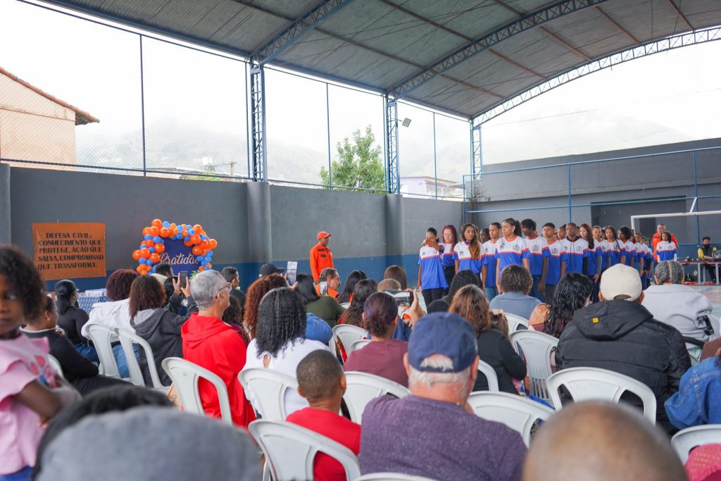curso-defesa-civil-juvenil-forma-mais-uma-turma-em-mesquita