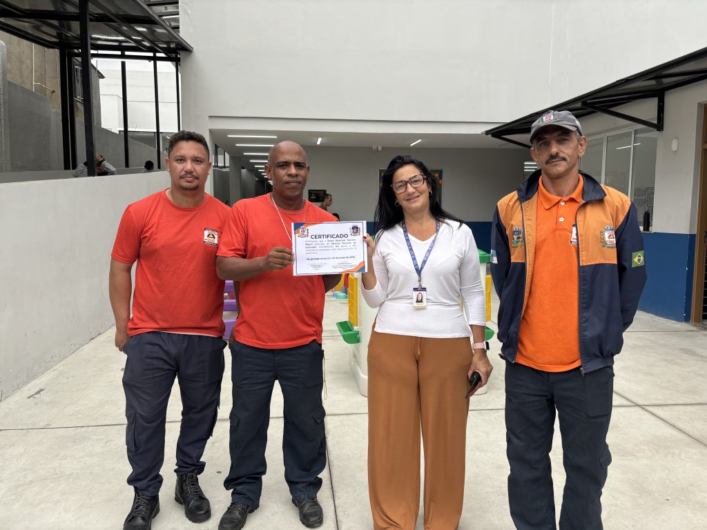 simulado-de-evacuacao-envolve-500-pessoas-em-mesquita